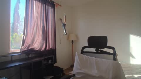 troy online show from October 4, 2025, 11:47 pm