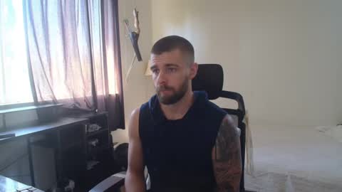 troy online show from October 8, 2025, 9:01 pm