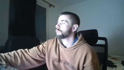 troy online show from December 3, 2025, 11:08 am