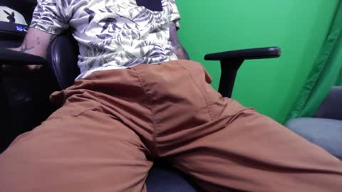 Snapshot of thevulvaaddict chatting on May 13, 2026, 8:16 pm TheVulvaAddict aka kuruptxxx online show from May 13, 2026, 8:16 pm