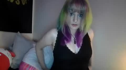 Snapshot of thewildwildwest chatting on July 17, 2026, 3:13 am West online show from July 17, 2026, 3:13 am