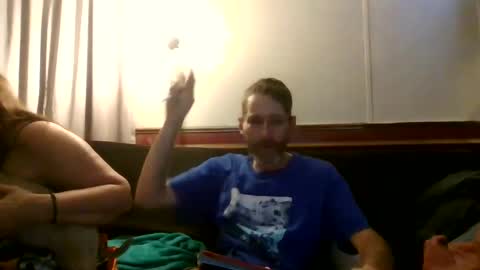 Snapshot of theycallmemellowthebreeze chatting on September 30, 2025, 2:38 am mellow online show from September 30, 2025, 2:38 am