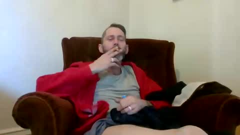 Snapshot of theycallmemellowthebreeze chatting on October 16, 2025, 2:51 pm mellow online show from October 16, 2025, 2:51 pm