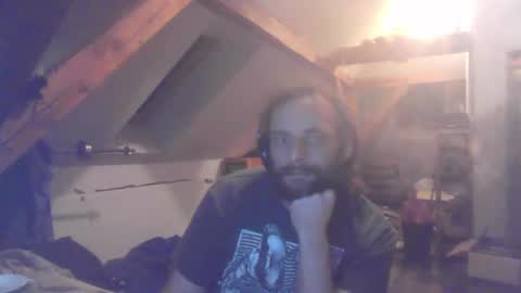 theyummyabscess online show from December 1, 2024, 9:04 pm
