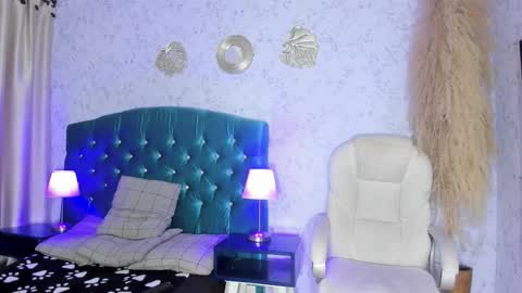 thiago online show from October 7, 2025, 11:40 am