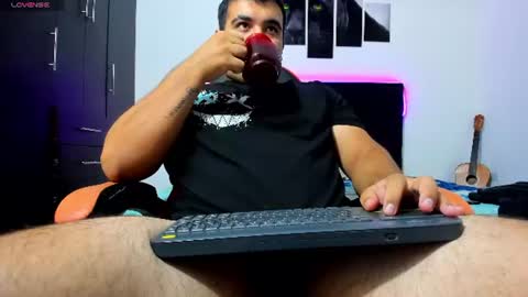 Snapshot of thiago_cp01 chatting on July 3, 2026, 3:13 am Thiago online show from July 3, 2026, 3:13 am