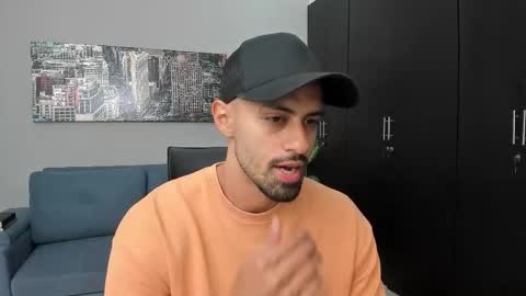 thiago_driussi online show from October 19, 2025, 3:29 am