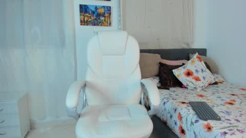 Manuel online show from October 22, 2025, 11:59 pm