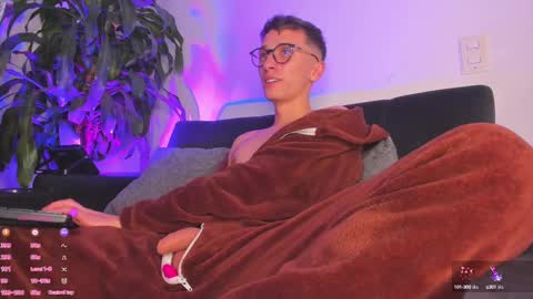 SanThiago online show from February 23, 2025, 1:13 am