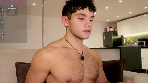 Just Thiago  online show from June 1, 2026, 12:56 am