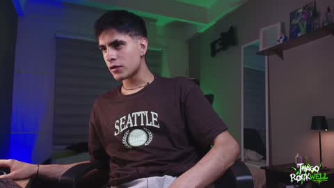 Snapshot of thiago_rockwell chatting on February 8, 2025, 3:08 am Thiago online show from February 8, 2025, 3:08 am