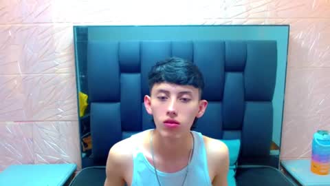 thiago_twink38 online show from November 14, 2025, 6:12 am