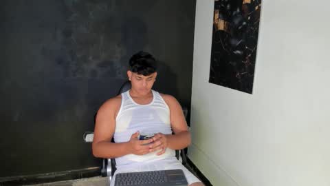 Snapshot of thiago_vibes212 chatting on February 28, 2026, 9:16 pm thiago_vibes212 online show from February 28, 2026, 9:16 pm