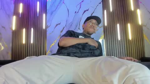 ThiagoBerry online show from February 2, 2026, 11:09 am