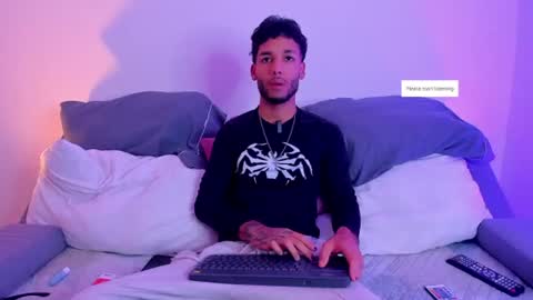 ThiagoFerreti online show from June 10, 2026, 3:18 am