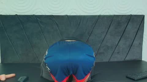 Thiago   online show from January 15, 2025, 7:34 pm