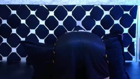 Thiago   online show from February 19, 2025, 7:16 pm