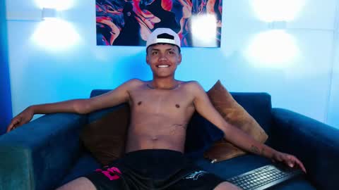Thiago online show from March 28, 2026, 11:37 pm