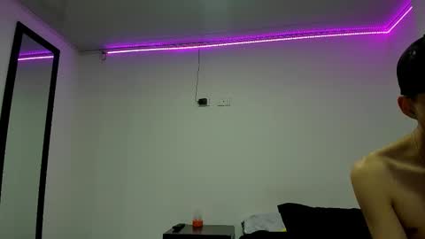 Thiago Wells online show from February 23, 2025, 6:49 am