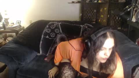 ThiccFemme online show from June 5, 2026, 3:24 am