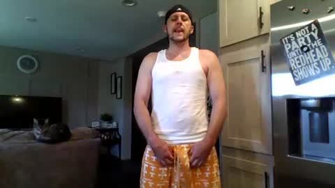 Snapshot of thick_dick11 chatting on May 18, 2026, 3:51 pm Val online show from May 18, 2026, 3:51 pm