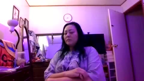 thickassazn93 online show from October 2, 2025, 12:50 am