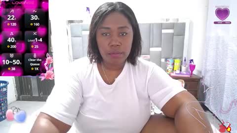 XIOMARA  online show from February 27, 2025, 2:42 am