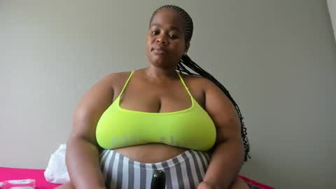 thickleeyanax online show from January 24, 2025, 6:03 am