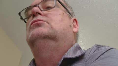 thickwhiteload online show from April 22, 2026, 5:25 pm