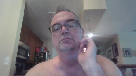 Snapshot of thickwhiteload chatting on June 24, 2026, 3:22 pm thickwhiteload online show from June 24, 2026, 3:22 pm