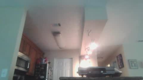 Snapshot of thickwhiteload chatting on July 1, 2026, 6:40 pm thickwhiteload online show from July 1, 2026, 6:40 pm
