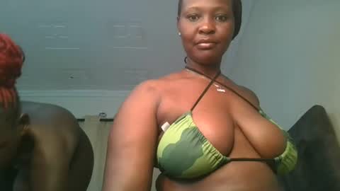 thicky_rue2 online show from July 15, 2026, 11:21 pm