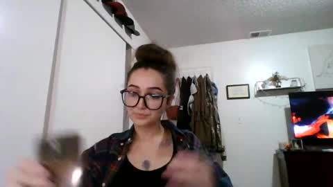 ThickyVicky online show from April 16, 2026, 10:16 am
