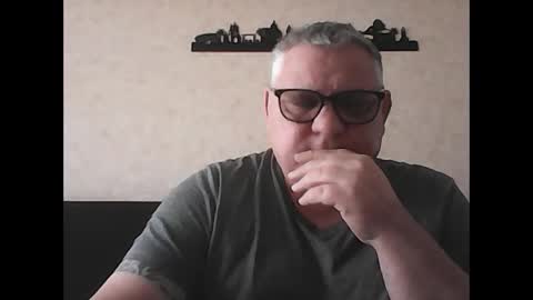 Thierrysymp online show from February 4, 2025, 10:32 am