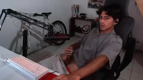 thieves_us online show from October 16, 2025, 4:24 am