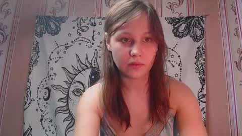 thighswithspikes online show from September 29, 2025, 9:03 am