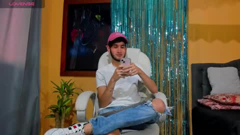 Thiiago online show from December 8, 2024, 8:04 pm