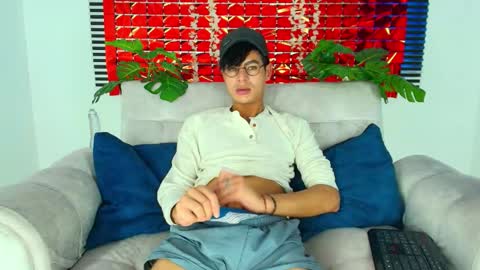 Thiago Saenzz online show from February 12, 2026, 6:36 pm