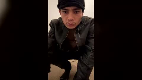 Snapshot of thikstikdeej chatting on June 25, 2026, 8:52 am thikstikdeej online show from June 25, 2026, 8:52 am