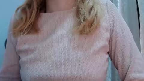 Snapshot of thin33 chatting on March 2, 2026, 5:08 am sara online show from March 2, 2026, 5:08 am