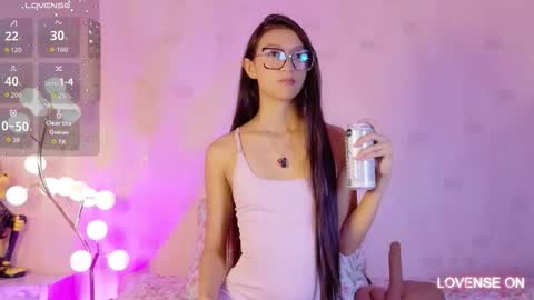 Eva  online show from March 13, 2026, 1:07 pm