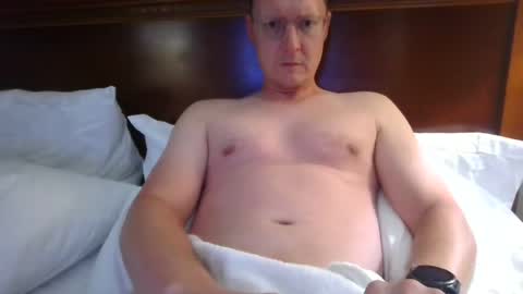 Snapshot of thisguy7698 chatting on July 29, 2026, 2:10 am ThisGuy7698 online show from July 29, 2026, 2:10 am