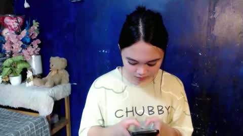 Snapshot of thisiskimmy chatting on March 19, 2026, 7:51 pm thisiskimmy online show from March 19, 2026, 7:51 pm