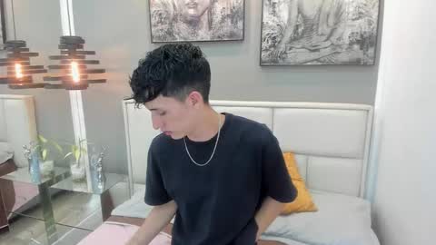 Thom online show from March 19, 2026, 12:20 pm