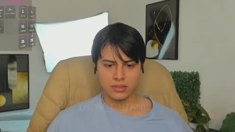 Snapshot of thom_ohtani chatting on April 21, 2026, 1:42 am thom_ohtani online show from April 21, 2026, 1:42 am