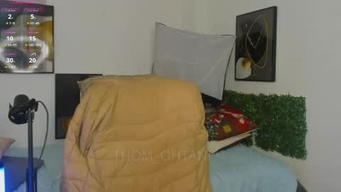 Snapshot of thom_ohtani chatting on May 17, 2026, 1:03 am thom_ohtani online show from May 17, 2026, 1:03 am