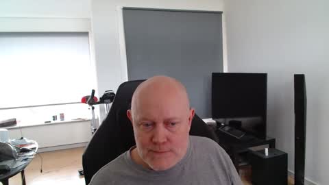 Snapshot of thomas315627 chatting on May 13, 2026, 1:30 pm thomas315627 online show from May 13, 2026, 1:30 pm