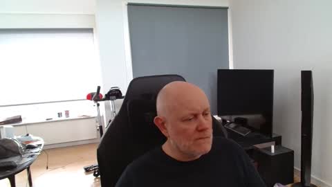 Snapshot of thomas315627 chatting on May 18, 2026, 1:06 pm thomas315627 online show from May 18, 2026, 1:06 pm