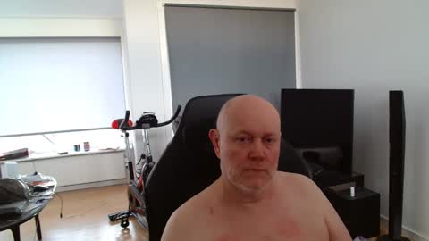 Snapshot of thomas315627 chatting on May 19, 2026, 7:15 am thomas315627 online show from May 19, 2026, 7:15 am