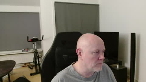 Snapshot of thomas806035 chatting on July 25, 2026, 11:24 pm thomas806035 online show from July 25, 2026, 11:24 pm